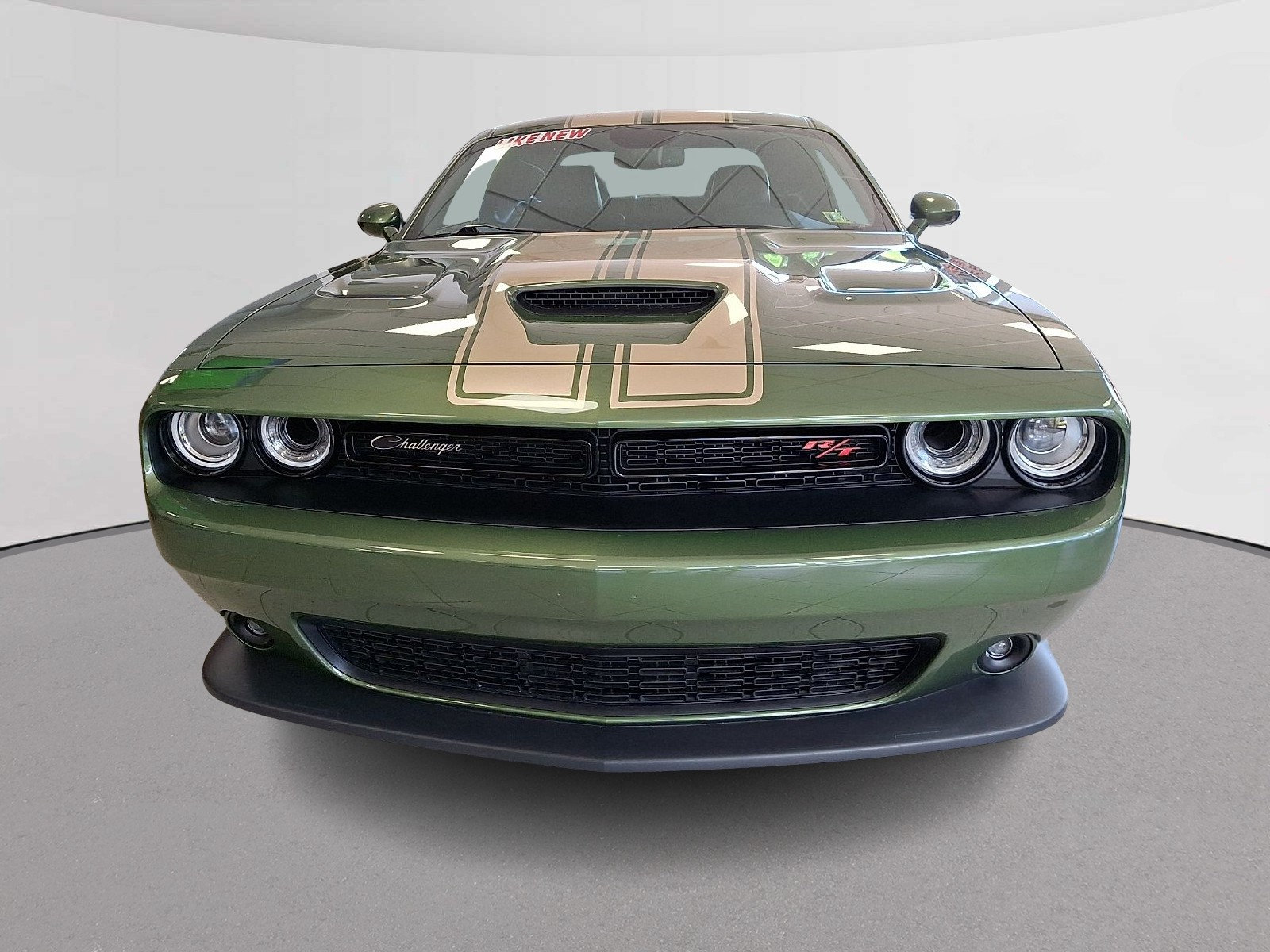 Used 2019 Dodge Challenger R/T Scat Pack w/ Dynamics Package RWD image 3