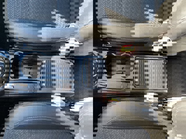 Used 2022 Buick Encore Preferred w/ Safety Package image 25