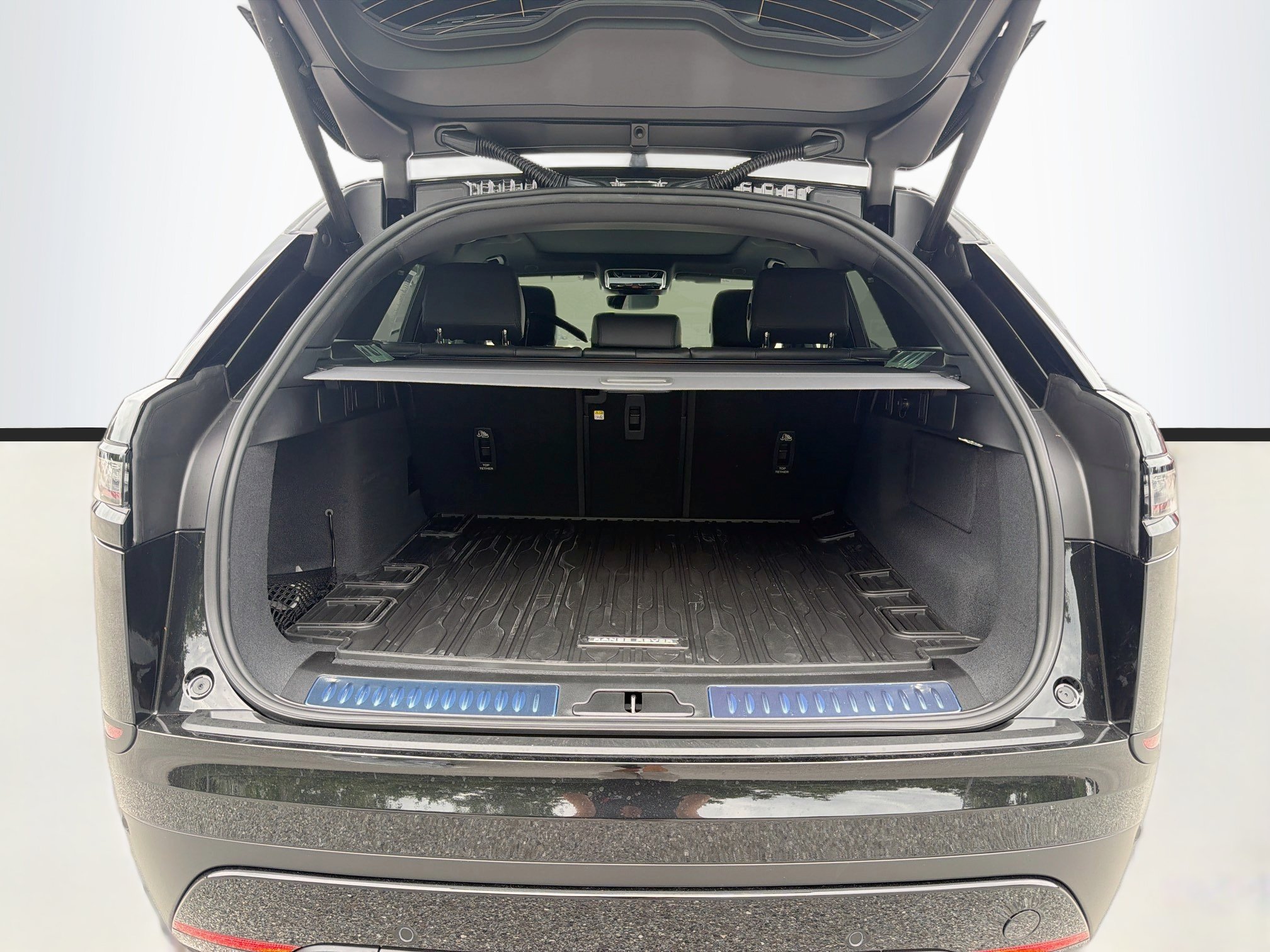 New 2026 Land Rover Range Rover Velar S AWD/4WD image 12