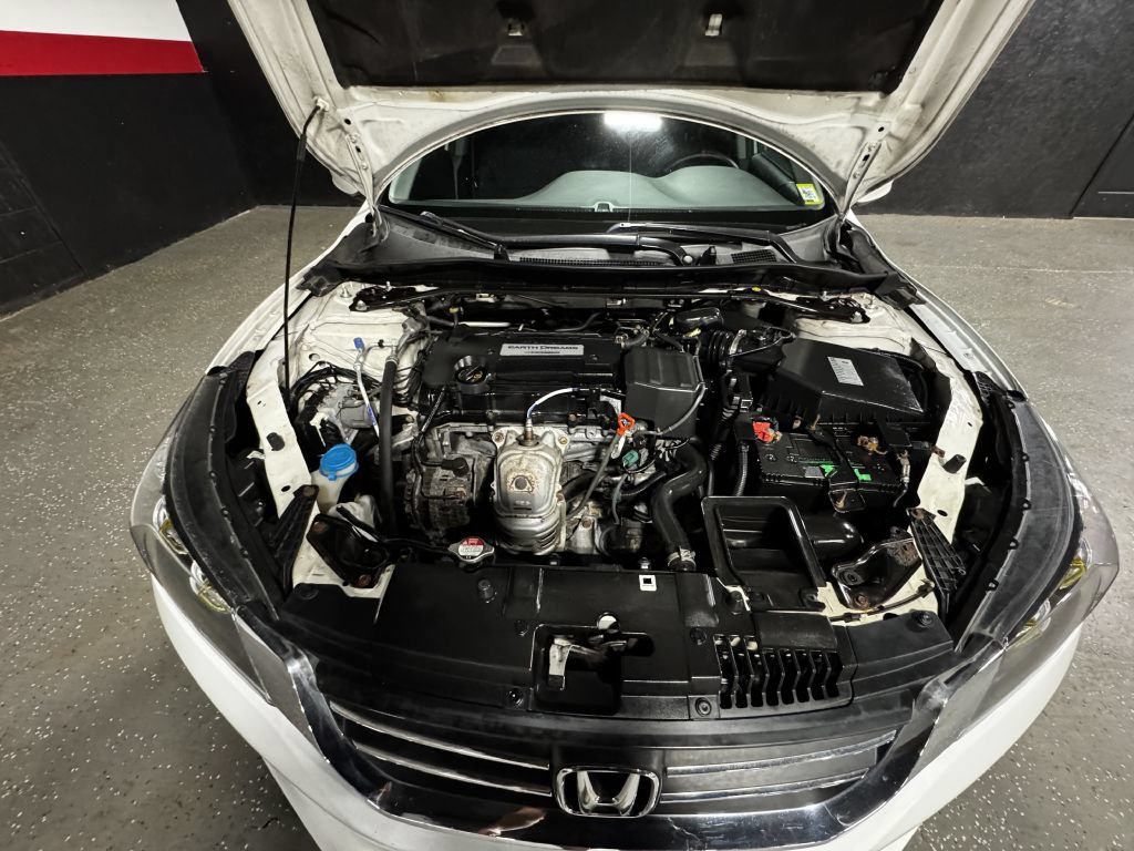 Used 2014 Honda Accord Sport image 9