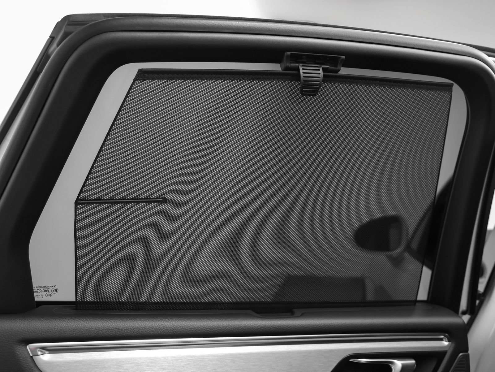 Certified 2026 Porsche Macan image 48