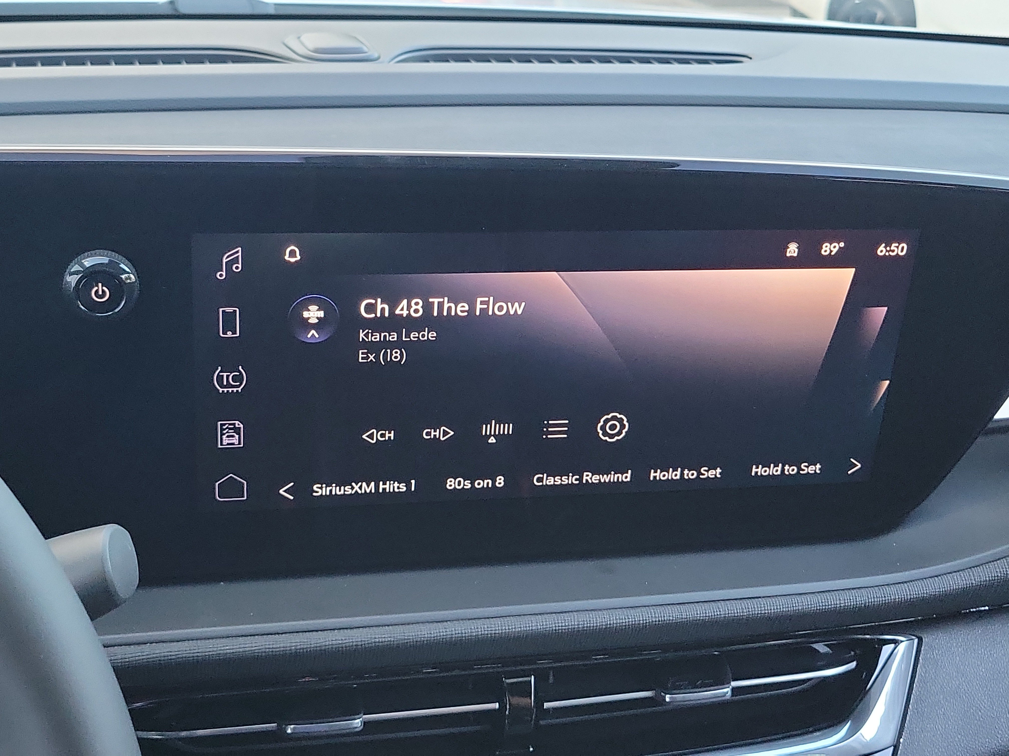 New 2026 Buick Envista Sport Touring FWD image 27