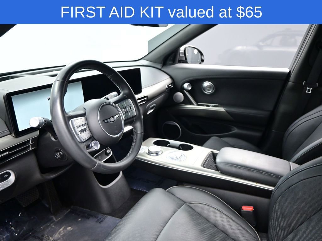 Used 2025 Genesis GV60 Advanced image 8
