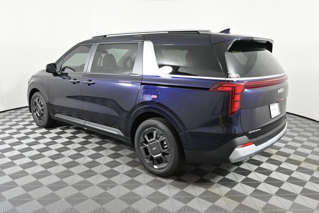 New 2026 Kia Carnival EX image 6