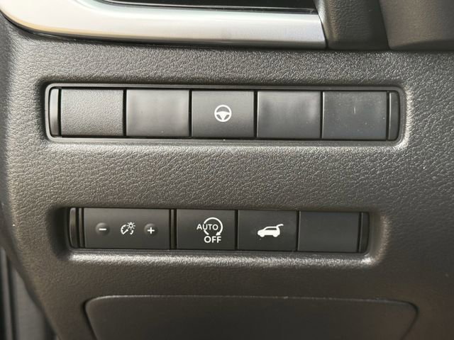 Used 2023 Nissan Rogue SL w/ SL Premium Package AWD/4WD image 23