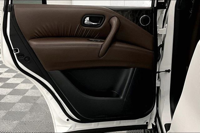 Used 2021 Nissan Armada Platinum image 23