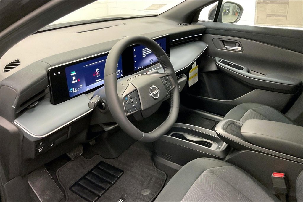 New 2026 Nissan Leaf image 7