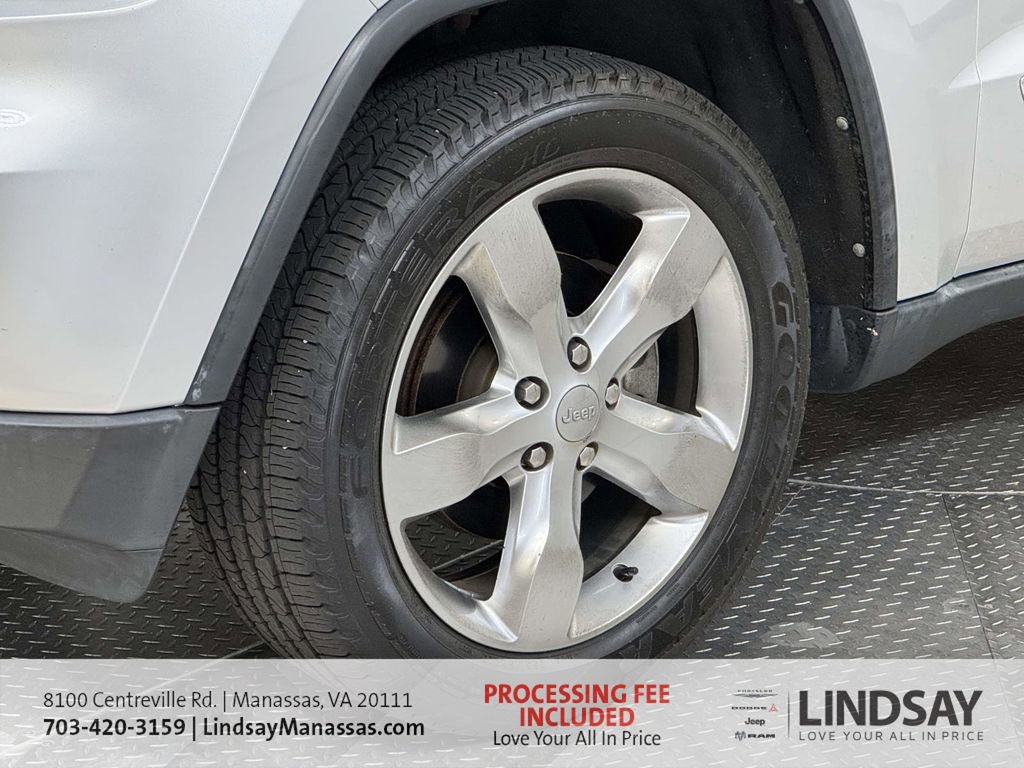 Used 2012 Jeep Grand Cherokee Overland AWD/4WD image 10
