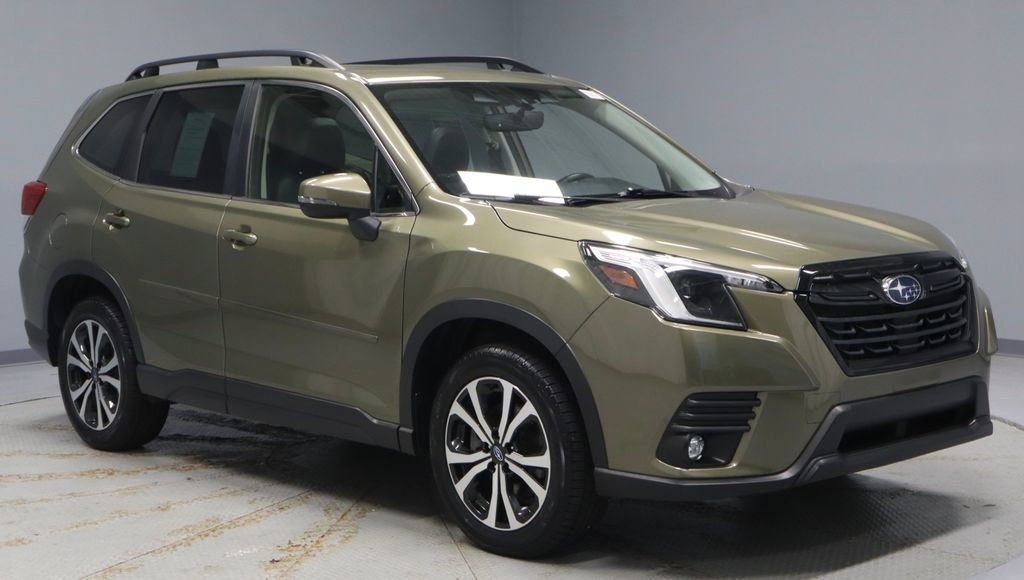 Used 2024 Subaru Forester Limited AWD/4WD image 1
