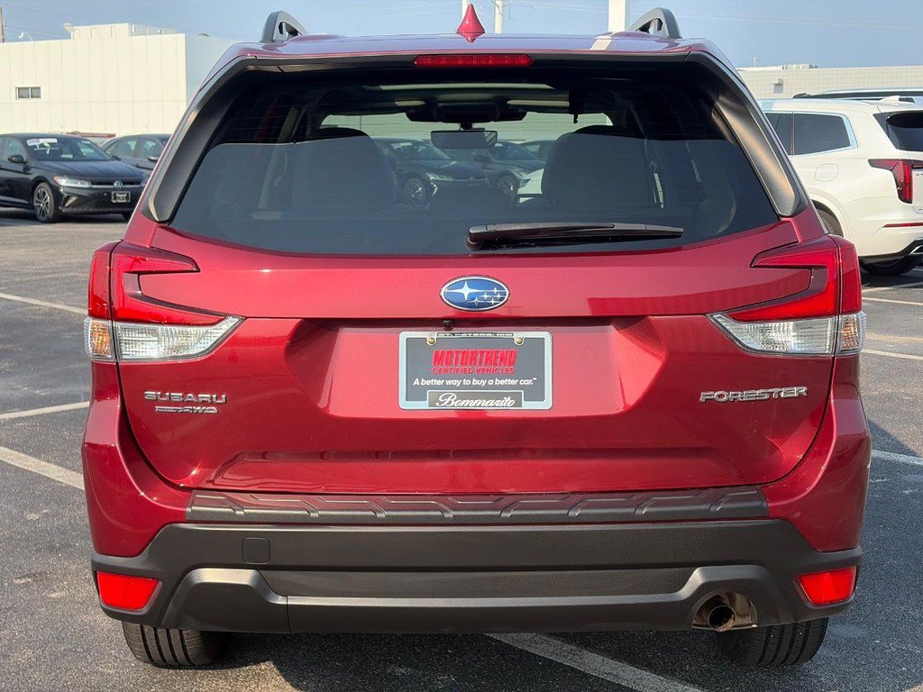 Used 2023 Subaru Forester Premium AWD/4WD image 6