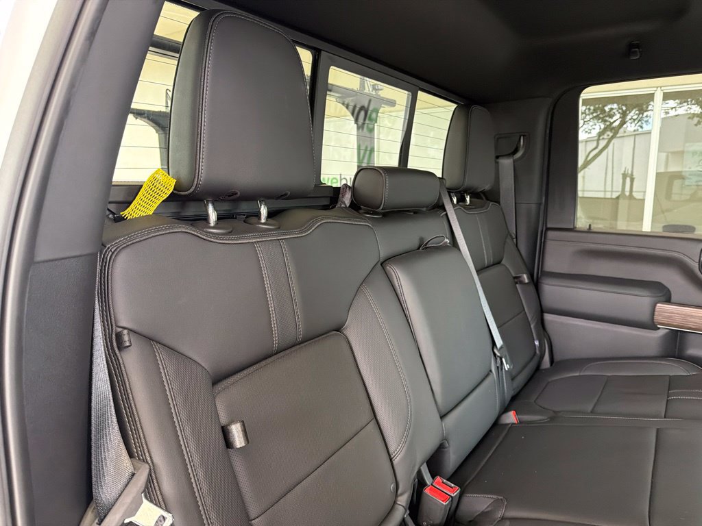 Used 2022 Chevrolet Silverado 2500 High Country w/ Z71 Off-Road Package AWD/4WD image 36