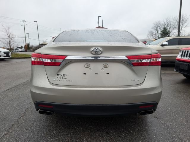 Used 2013 Toyota Avalon XLE FWD image 5