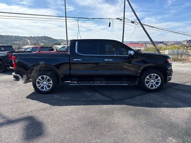 Used 2022 Chevrolet Silverado 1500 LTZ w/ LTZ Premium Package image 4