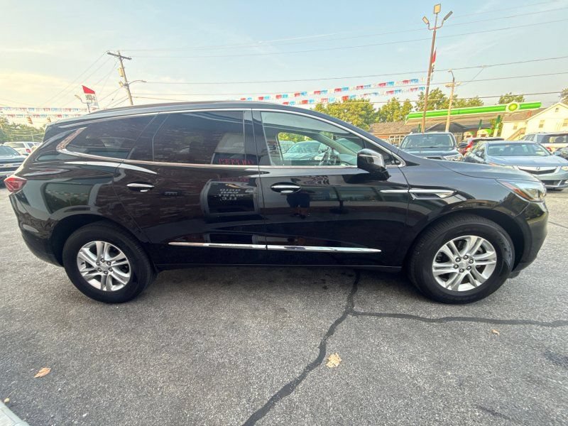 Used 2019 Buick Enclave Essence AWD/4WD image 4