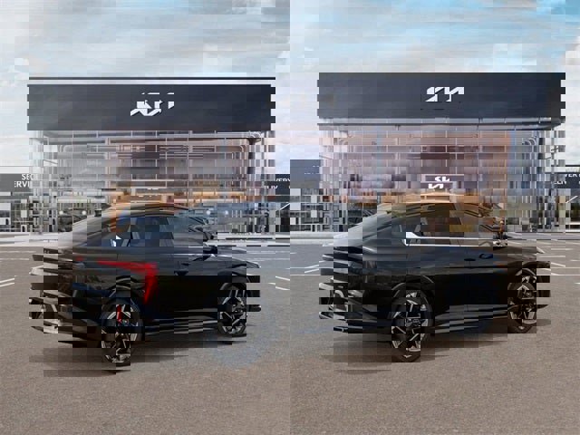 New 2025 Kia K4 GT-Line image 6