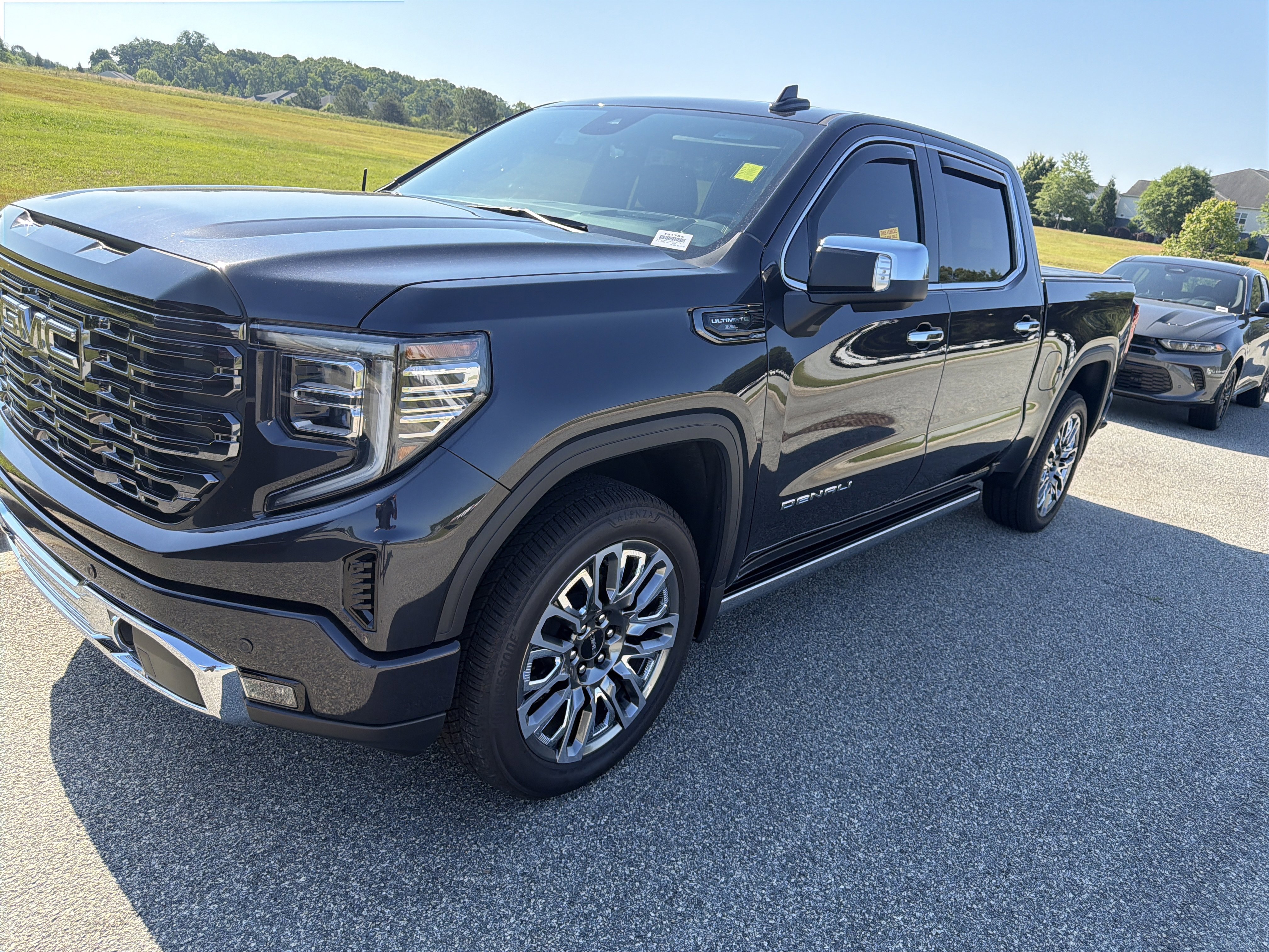 Certified 2025 GMC Sierra 1500 Denali Ultimate AWD/4WD image 5