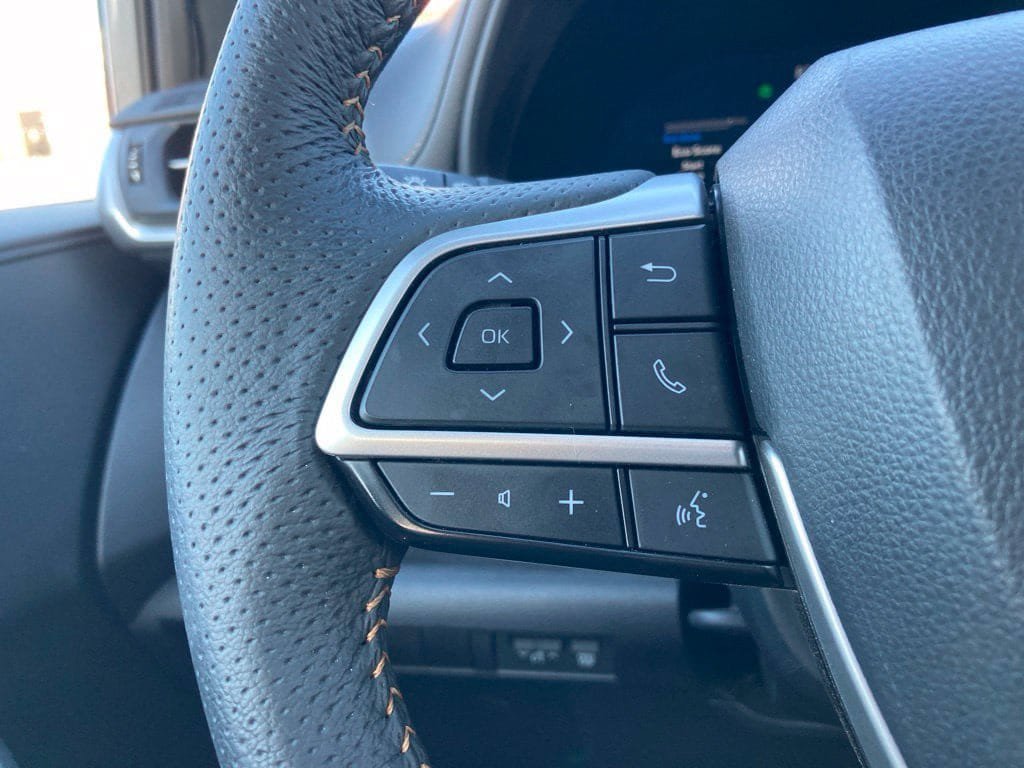 Certified 2025 Toyota Sienna XLE Woodland Edition AWD/4WD image 14