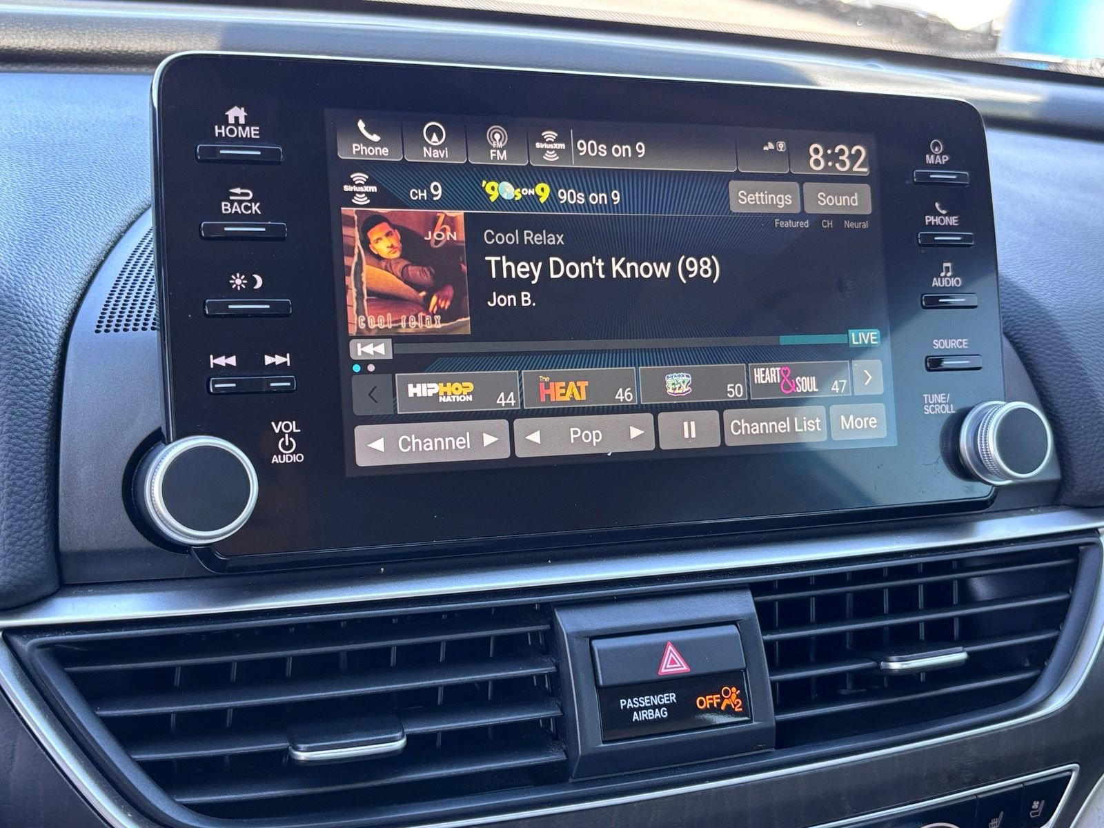 Used 2019 Honda Accord Touring image 28