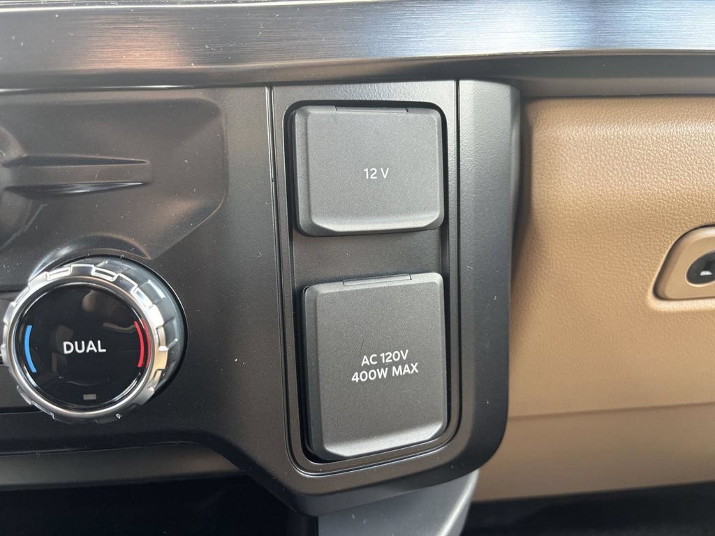 New 2026 Ford F250 Lariat w/ Lariat Premium Package AWD/4WD image 29