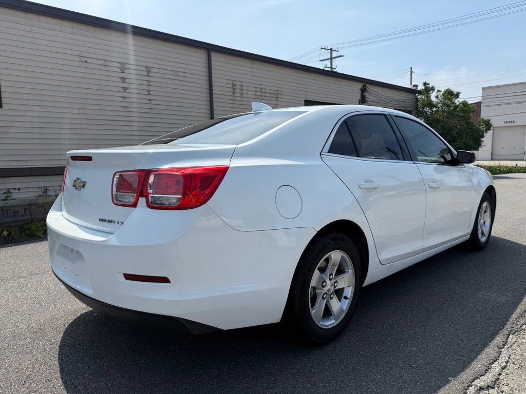 Used 2016 Chevrolet Malibu LS image 3