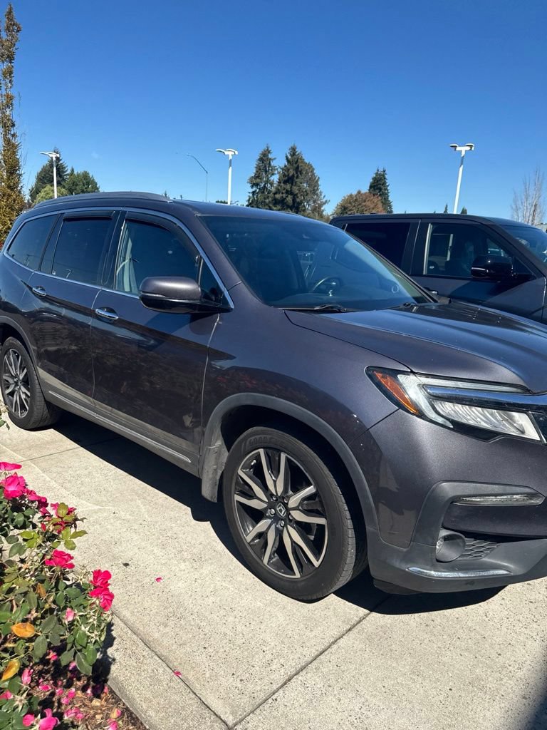 Used 2020 Honda Pilot Touring image 2