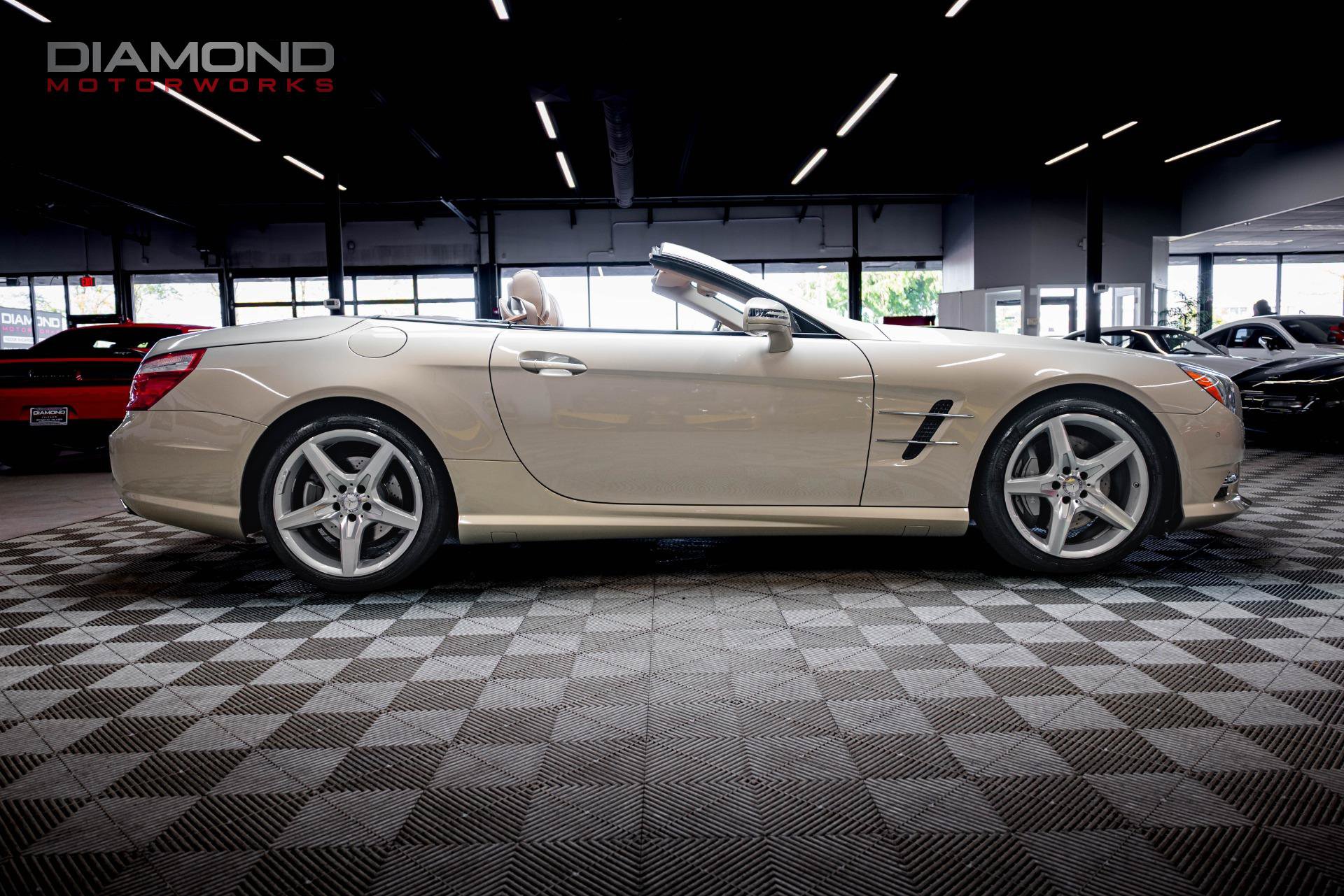 Used 2013 Mercedes-Benz SL 550 image 27