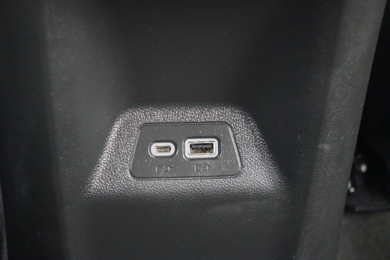 Used 2023 Buick Envision Preferred image 21