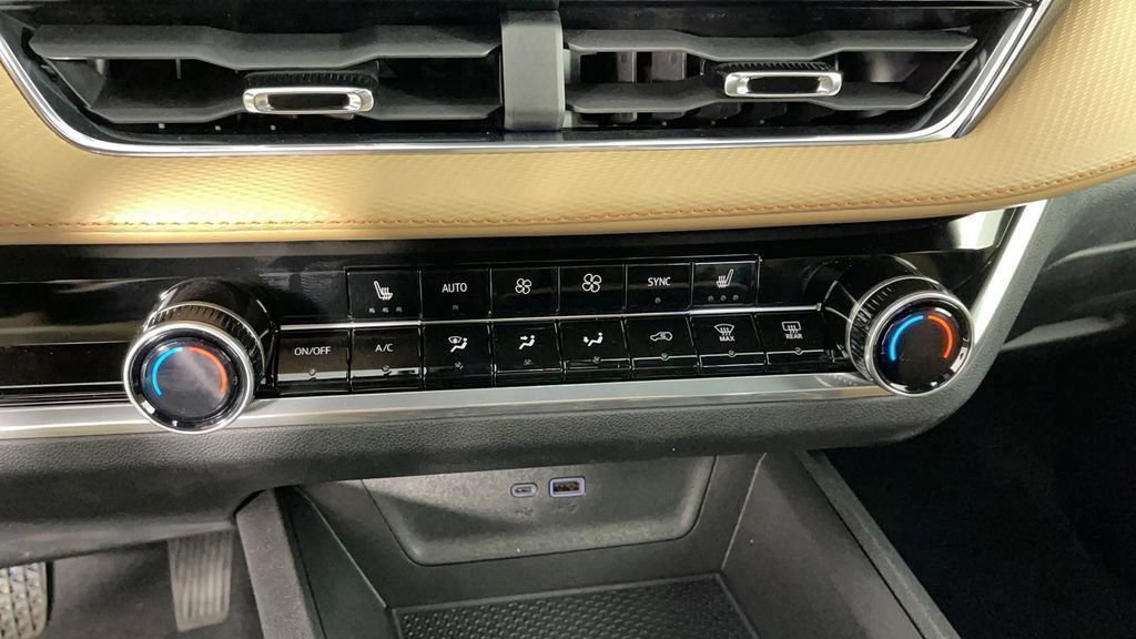 New 2025 Chevrolet Equinox ACTIV image 20