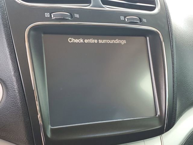 Used 2019 Dodge Journey SE FWD image 17