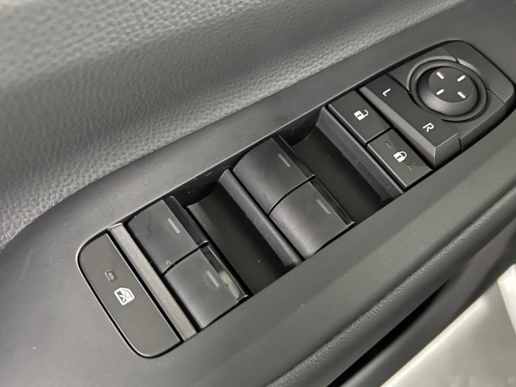 New 2026 Toyota Prius LE FWD image 40