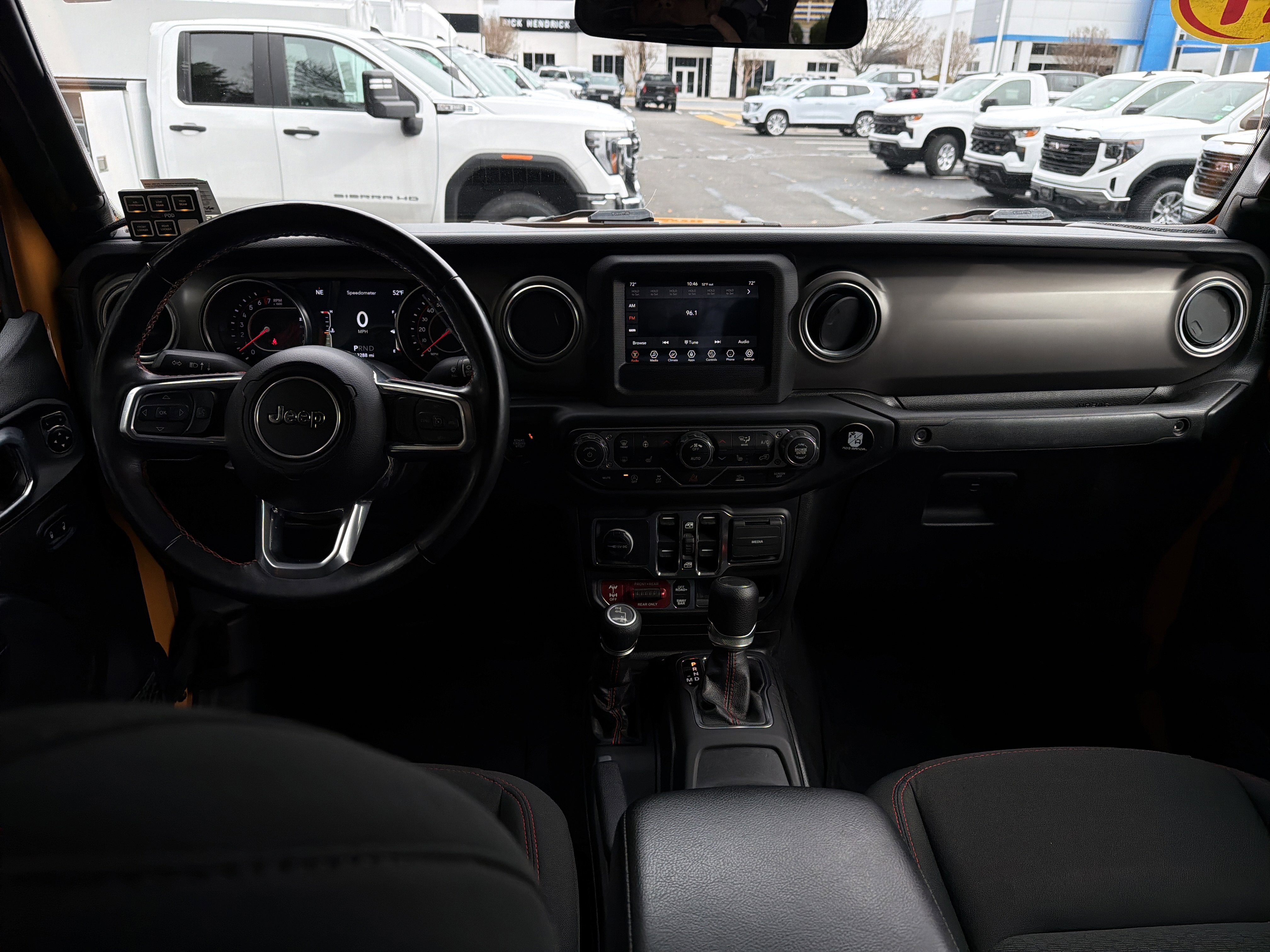 Used 2021 Jeep Gladiator Rubicon w/ Cold Weather Group image 27