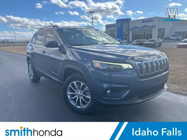 Used 2019 Jeep Cherokee Latitude Plus w/ Comfort/Convenience Group image 1