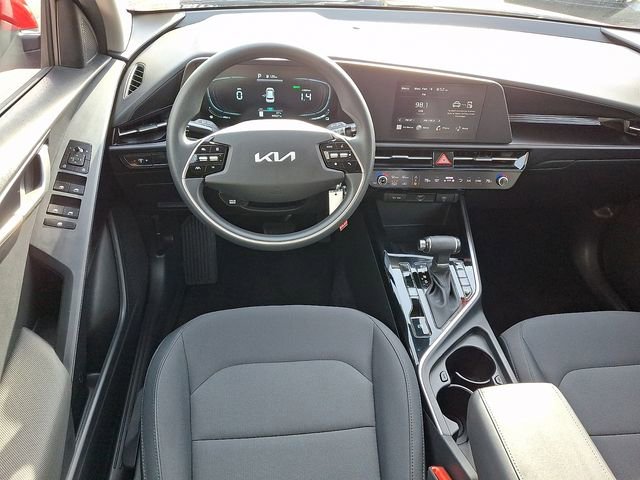 Certified 2023 Kia Niro LX image 13