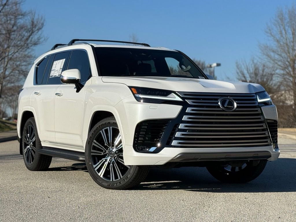 New 2026 Lexus LX 700h Luxury image 2