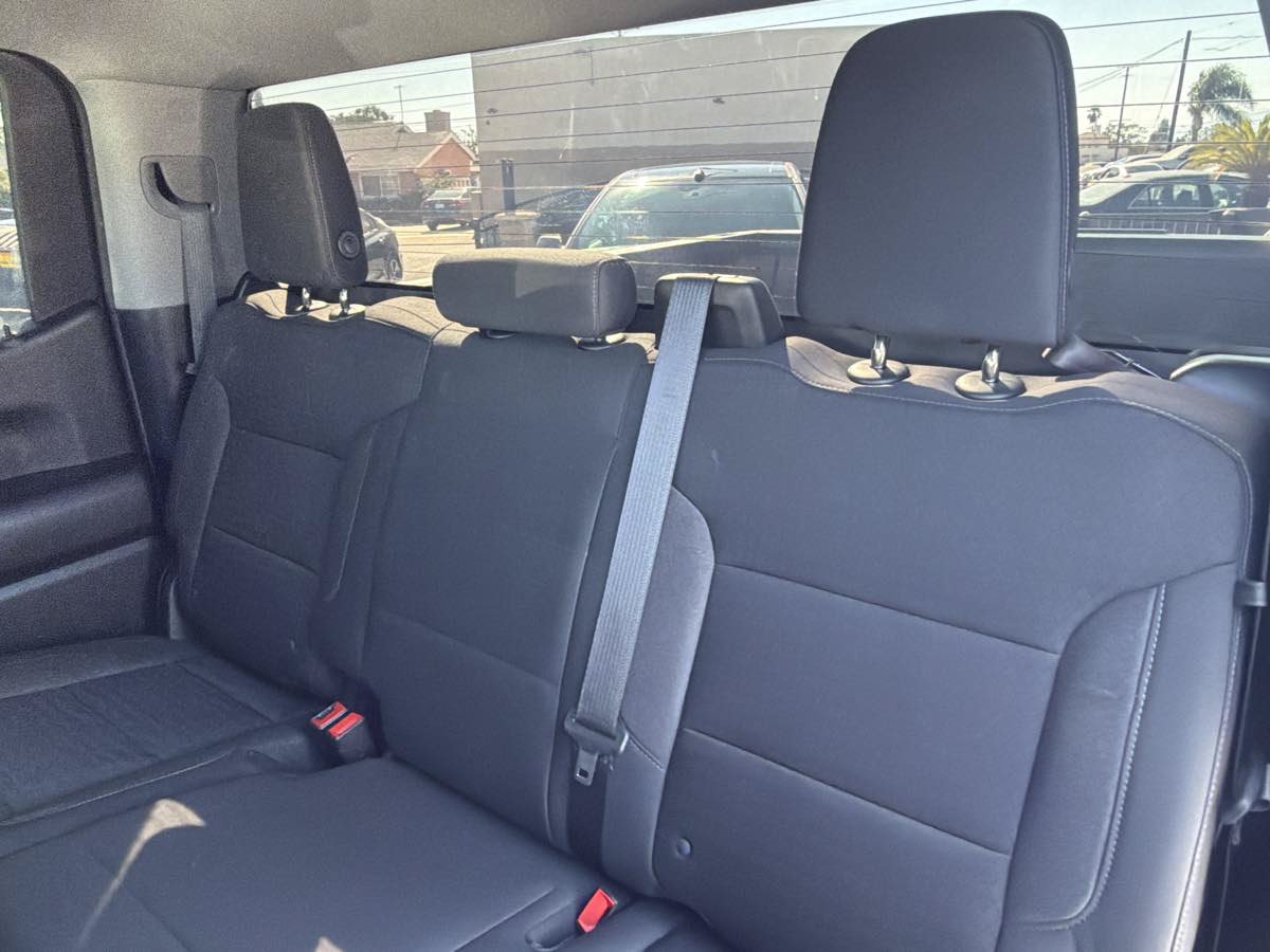 Used 2022 Chevrolet Silverado 1500 Custom w/ LPO, Dark Essentials Package RWD image 14