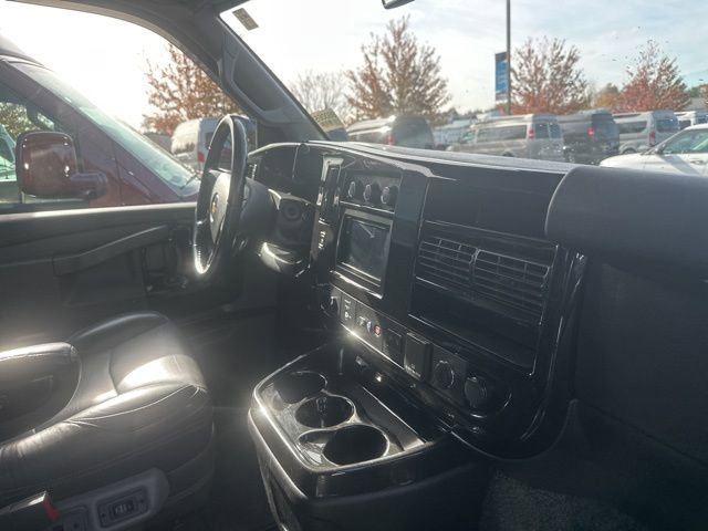 Used 2021 Chevrolet Express 2500 Explorer Van w/ Enhanced Convenience Package image 20