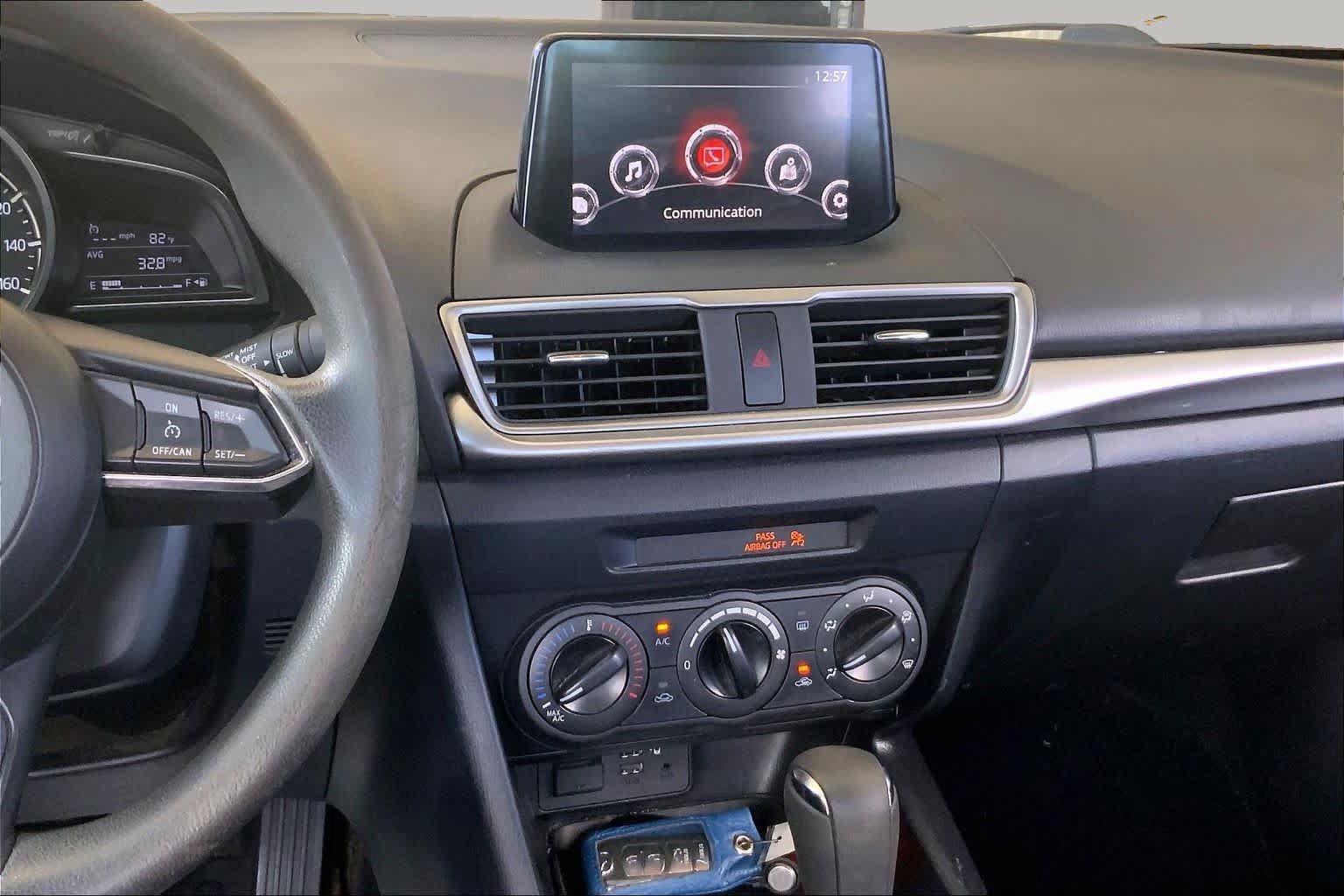 Used 2018 MAZDA MAZDA3 Sport FWD image 7