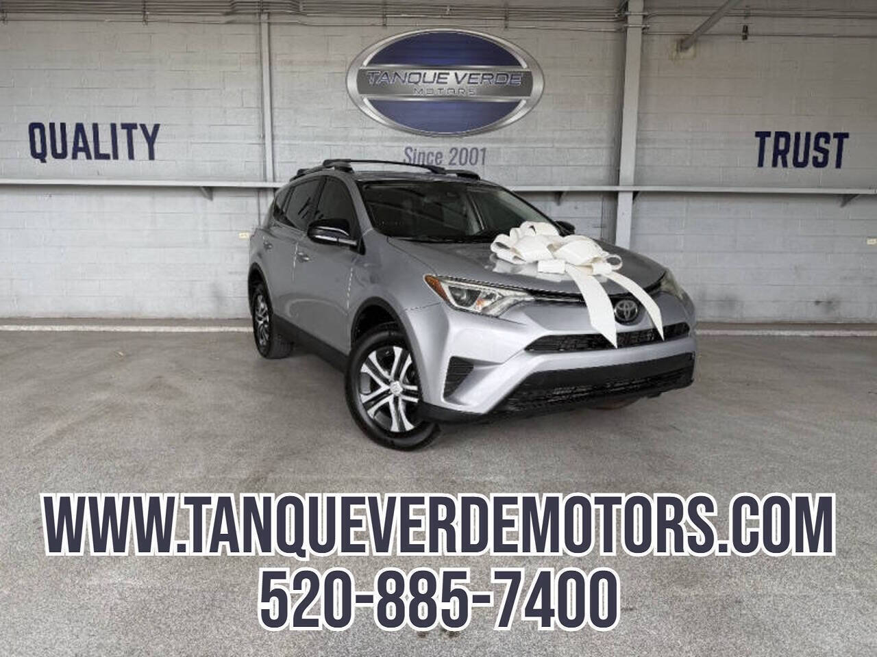Used 2017 Toyota RAV4 LE w/ Carpet Mat Package AWD/4WD image 1