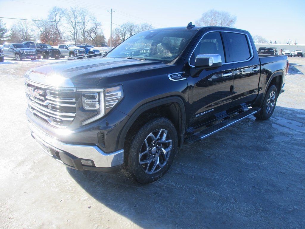 New 2026 GMC Sierra 1500 SLT w/ SLT Premium Package image 10