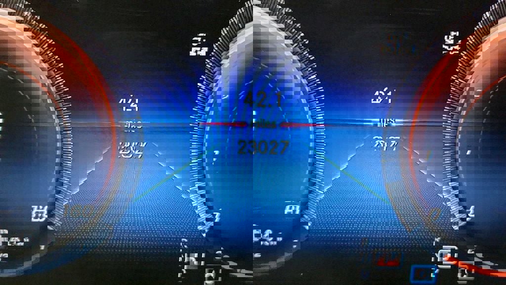 Used 2023 Mercedes-Benz GLA 250 w/ Premium Package image 14