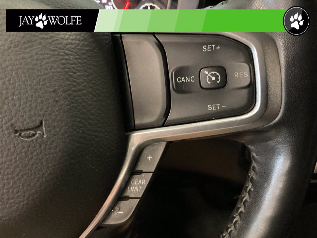 Used 2020 RAM 1500 Laramie w/ Off Road Group AWD/4WD image 13