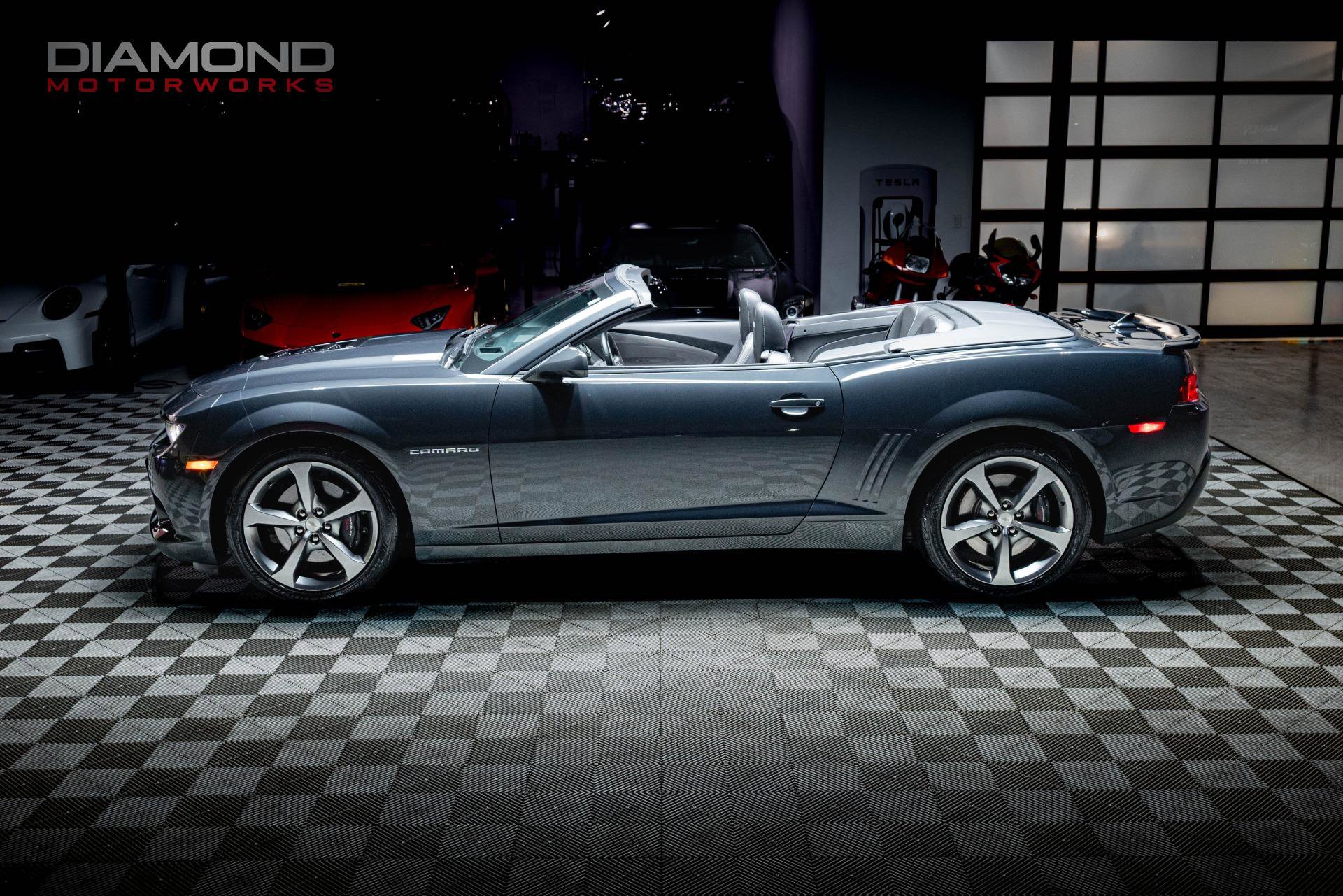 Used 2014 Chevrolet Camaro SS w/ RS Package image 32