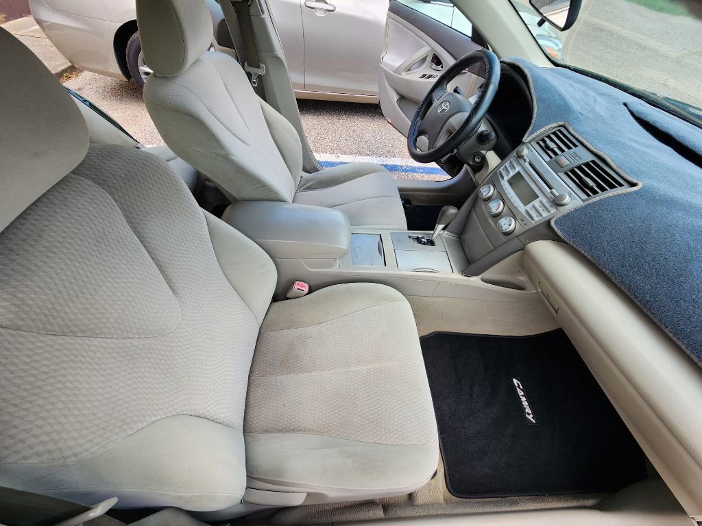 Used 2011 Toyota Camry LE w/ LE Extra-Value Pkg FWD image 10