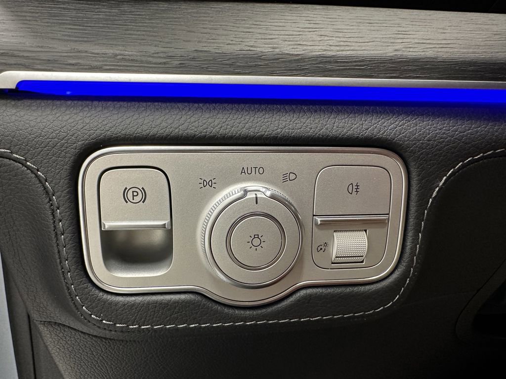 Certified 2025 Mercedes-Benz GLE 450 4MATIC Coupe image 36
