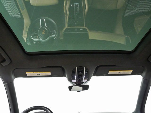 Certified 2020 Porsche Cayenne AWD/4WD image 21