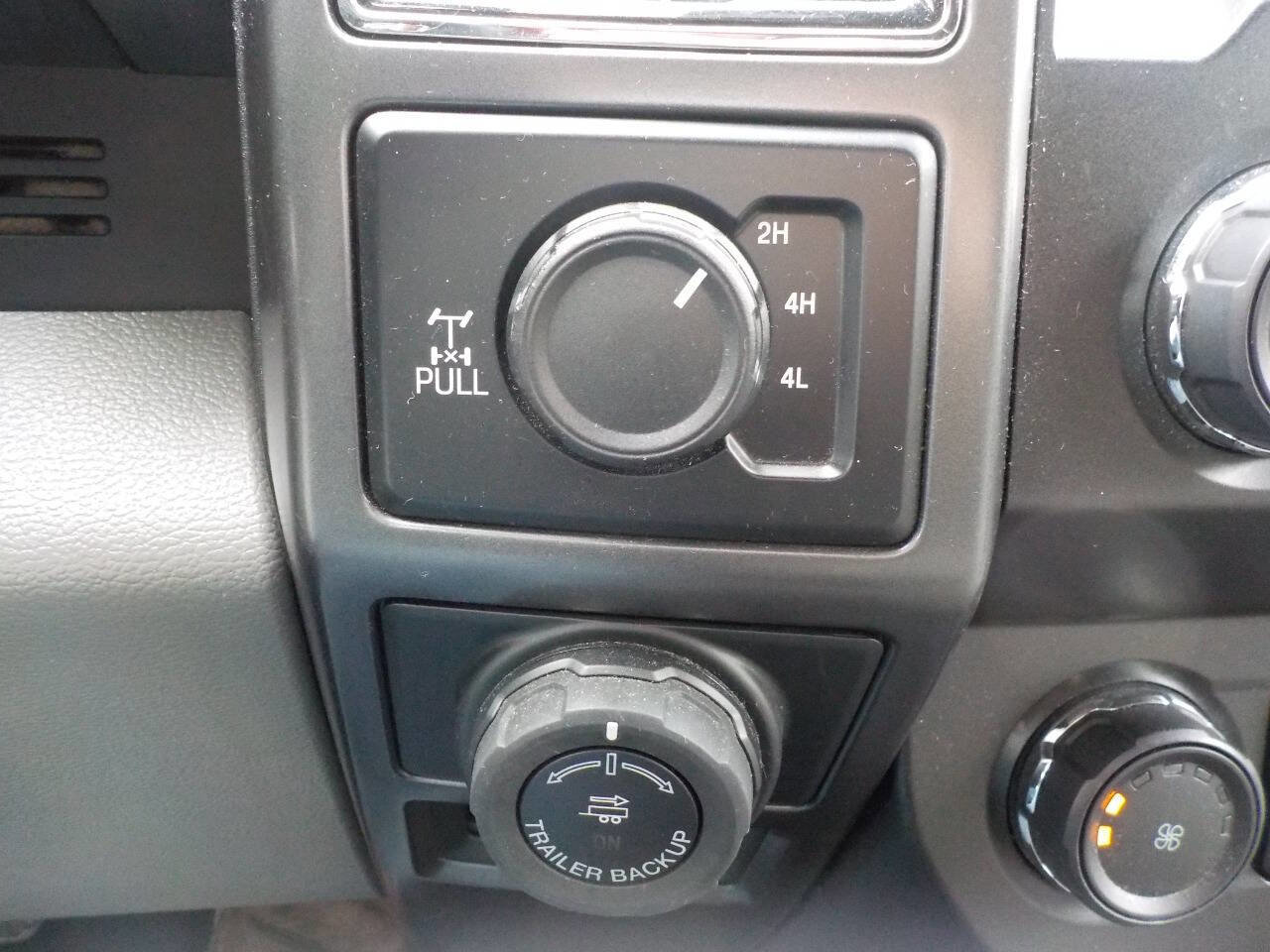 Used 2019 Ford F150 XLT w/ Equipment Group 302A Luxury image 23