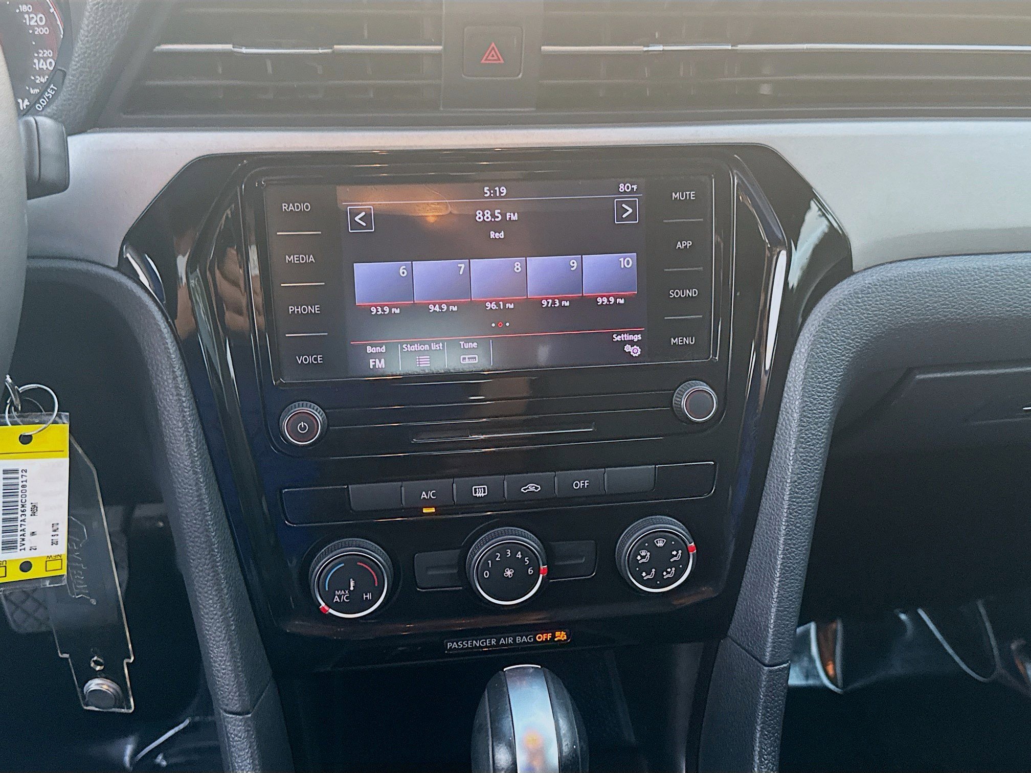 Used 2021 Volkswagen Passat 2.0T S image 12