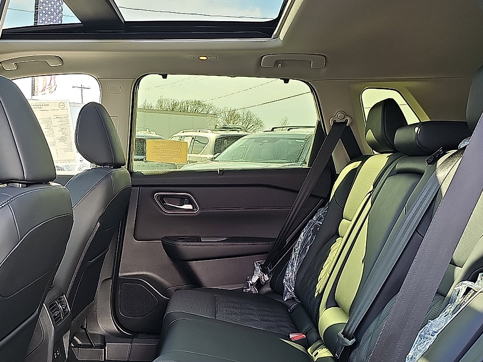 New 2026 Nissan Rogue Platinum AWD/4WD image 10