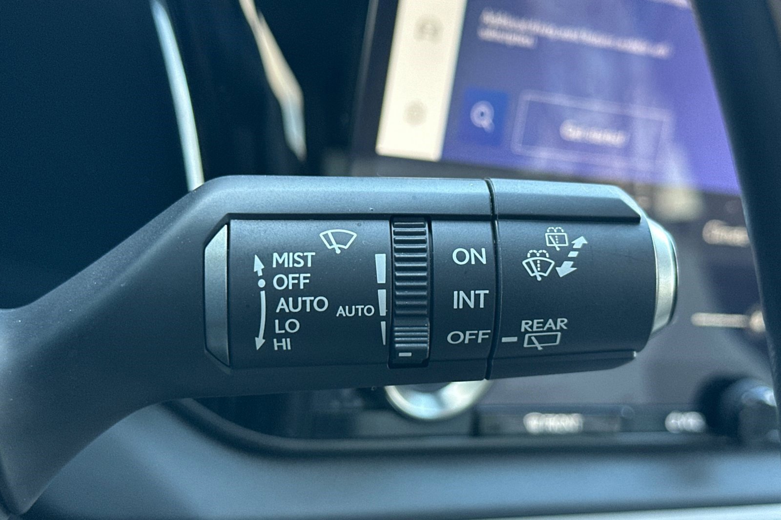 Used 2023 Lexus RX 350 Premium image 33