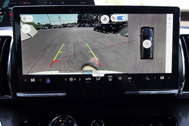 New 2025 Ford Expedition Max Platinum w/ Stealth Appearance Package image 9